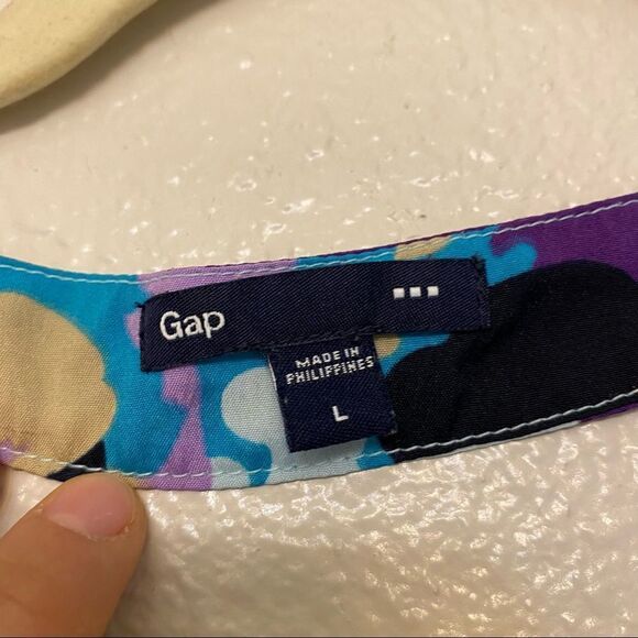 GAP Floral Blue Blouse Tank Top loose silky boho deep v neck style Size L - Picture 7 of 11